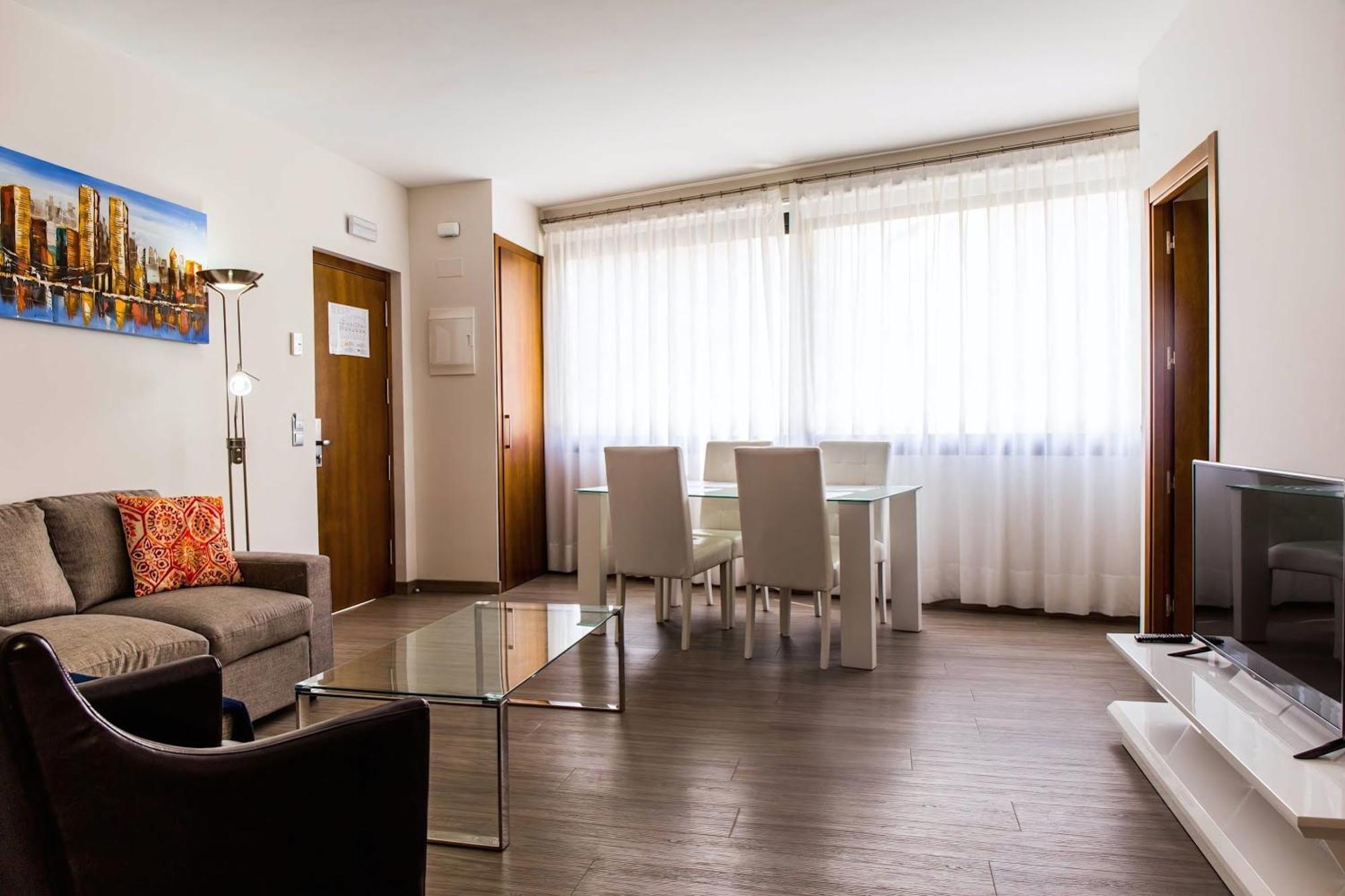 Bluesea Dimona Suites Torremolinos Exterior foto