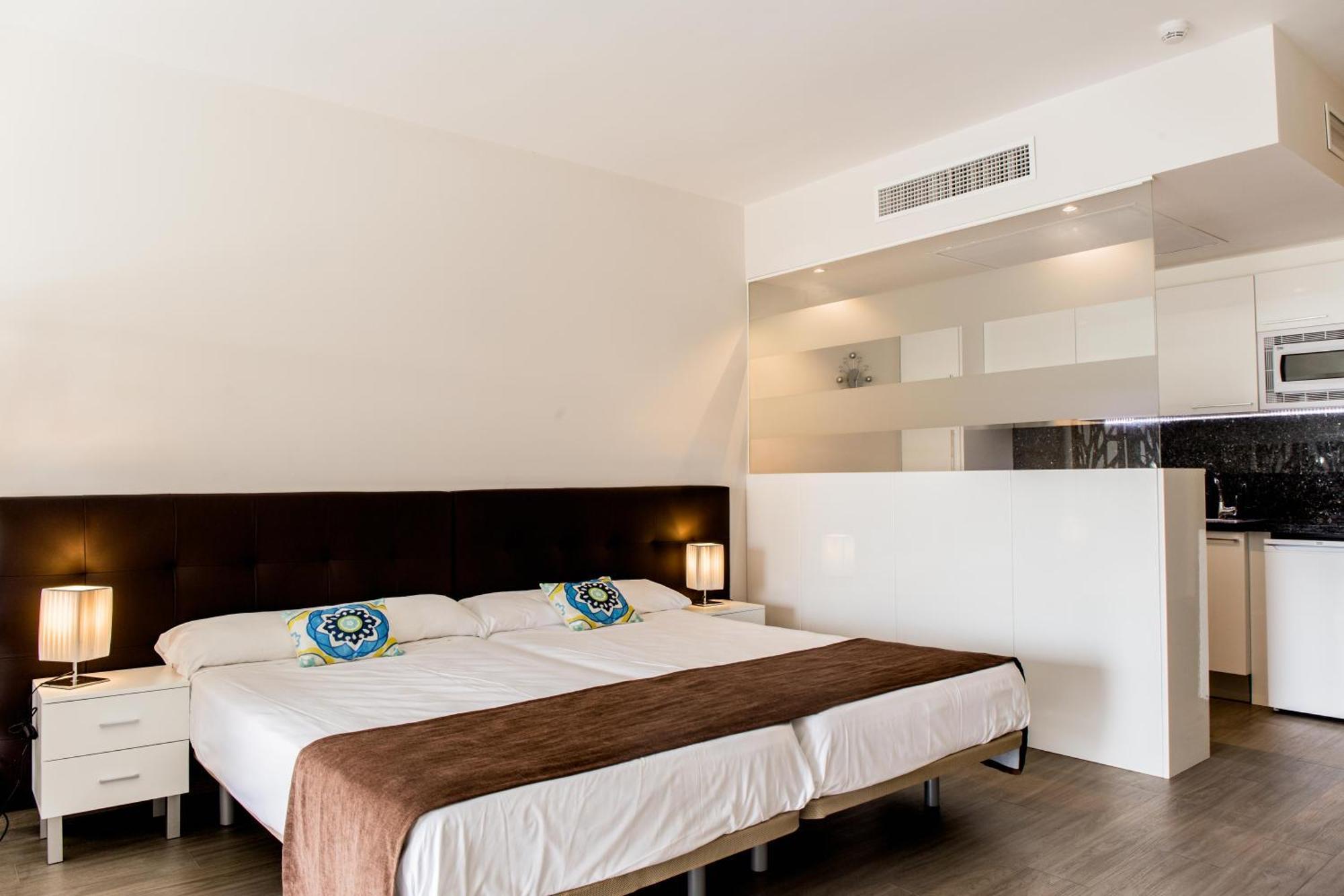 Bluesea Dimona Suites Torremolinos Exterior foto