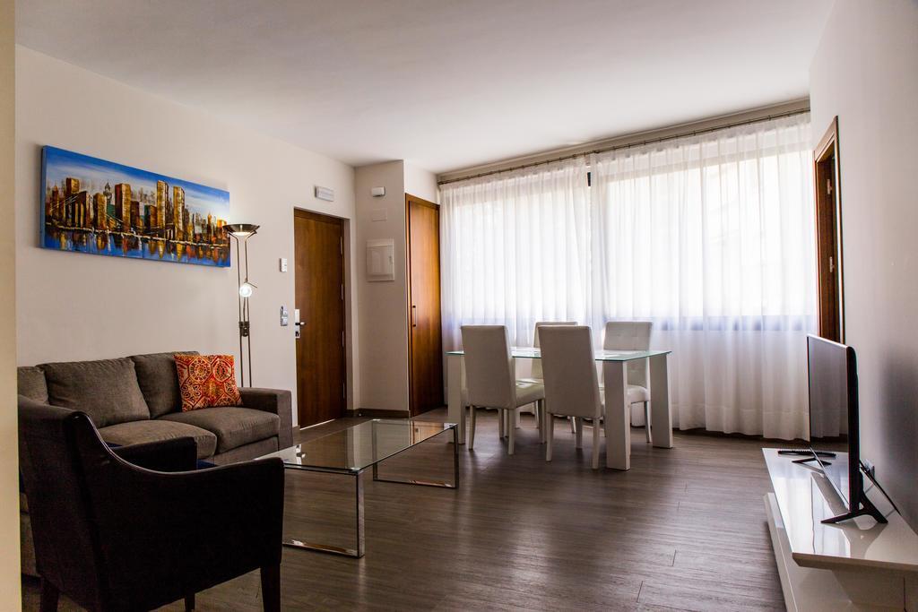 Bluesea Dimona Suites Torremolinos Exterior foto